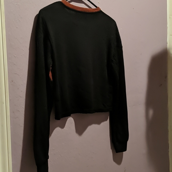 Lightweight Shein Cropped Sweater - Picture 4 of 4